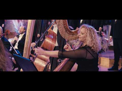 THE STARS ARE GLOWING | A Mystical Christmas Song 🌌