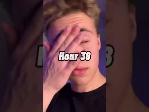 человек с бессонницей. бессонница картинки. человек проснулся ночью.