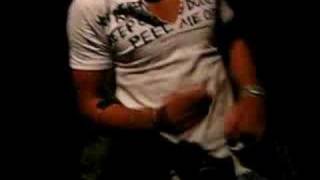 briga:"perkè non mi fai entrare??" (ECCODAVIDE)