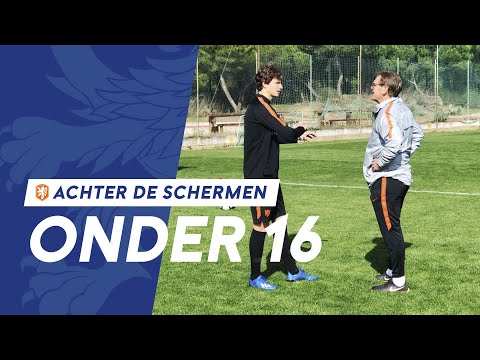 Dromen van Oranje | In de kleedkamer van Onder 16 - deel 2