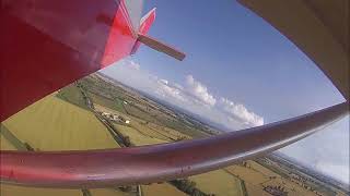 Volo: Avriojet. Musica: Doll is mine - Blonde Redhead