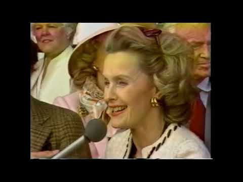 Actors Cliff Robertson & Dina Merrill at Derby