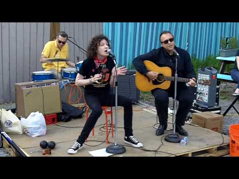 The Cynics - acoustic performance - SXSW 2010