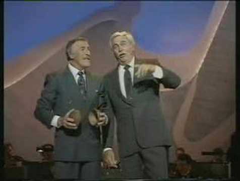 download lagu mp3 mp4 Howard Keel, download lagu Howard Keel gratis, unduh video klip Download Howard Keel Mp3 dan Mp4 Popular Gratis