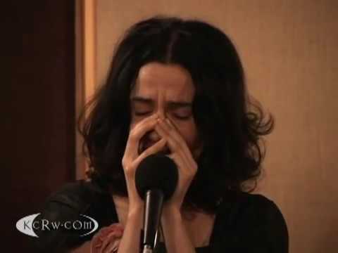 PJ Harvey & John Parish - April [Live] [A Woman A Man Walked By]