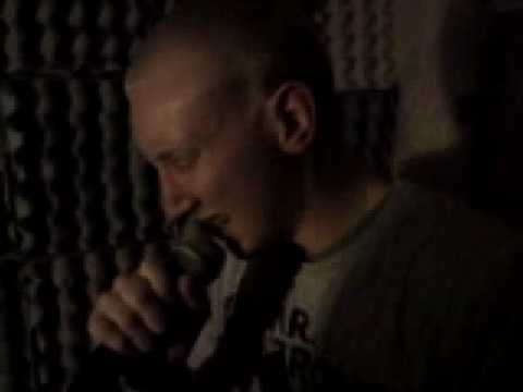 the outfit on frontline fm 101.7 Swadie, Neasy Bon and HiFi