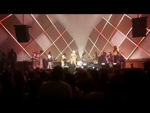 Marcia Griffiths no cine joia dia 13/09 Leões de Israel  part 6