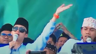 Download lagu Gus Azmi Mengkeren Pakai Kacamata Saat Sholawatan Bareng Cak Fandy Live Gebyar Sholawat Di Pasuruan mp3