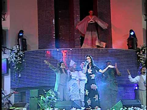 A Ele A Gloria video