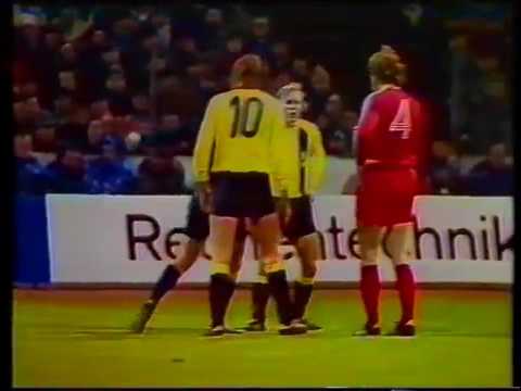 ECC 1973-74. Round of 16. Dynamo Dresden - Bayern München. Highlights.