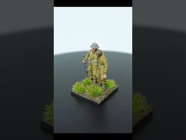 Vídeo relacionado con Laroal 200 minisoldados en Miniatura, Escala 1:72, Juego de Soldados Medievales de plástico, decoración para Tartas (Gris/Dorado)
