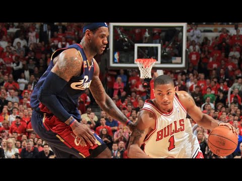 LeBron James vs Derrick Rose Sick Duel 2010 Playoffs R1G3 - Rose With 31 Pts, LBJ With 39 Pts!