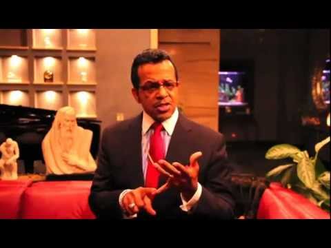 Carlton Pearson honoring Jimmy and Michael Neuble