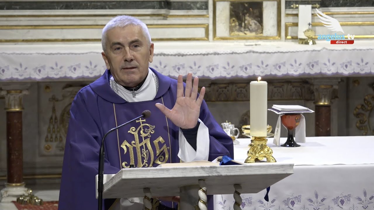 "Cumetria" Bisericii cu puterea politică nu mântuiește pe nimeni