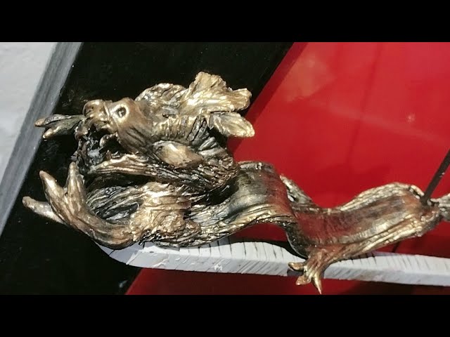 Vídeo relacionado con Quemador de Incienso Dragón Plateado Calavera Resina Incensario Varillas Palos Sticks Puckator Soporte de Palo decoración del hogar con Dragones