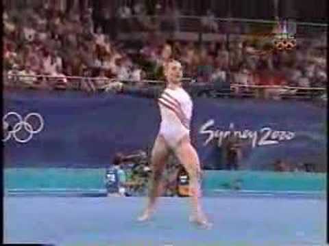 Jamie Dantzscher - 2000 Olympics Team Finals - Floor Exercise
