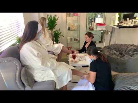 LARA House of Beauty spa party