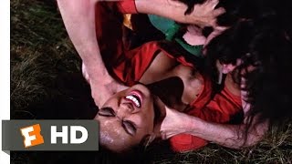 From Russia with Love (2/10) Movie CLIP - Gypsy Catfight (1963) HD