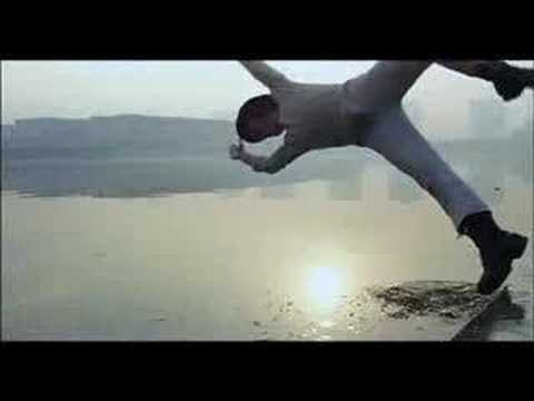 A Clockwork Orange - Alex attacks Georgie & Dim