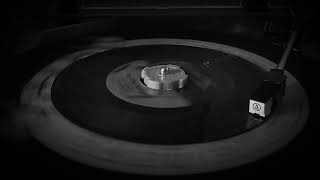 Patti Labelle and The Bluebells: I'm Still Waiting ( 1966)