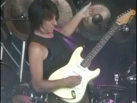 Jeff Beck with Terry Bozzio & Tony Hymas - 08.19.2003 assorted clips from Hinckley MN show