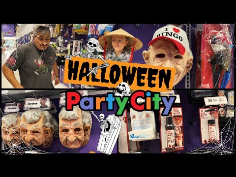 HALLOWEEN BROWSING AT PARTY CITY 2023