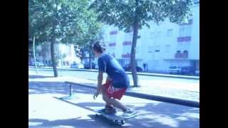 preview picture of video 'tarde no skatepark de almeirim'