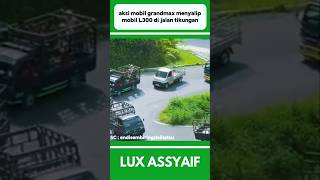 Download lagu GRANDMAX CAR ACTION OVERTAKING L300 CAR ON A BENDING ROAD #shorts mp3