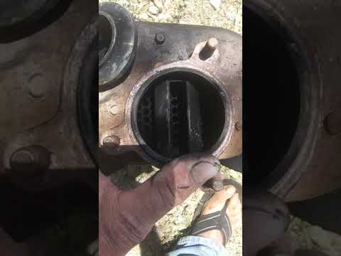 Detroit 14L DDEC 5 water pump