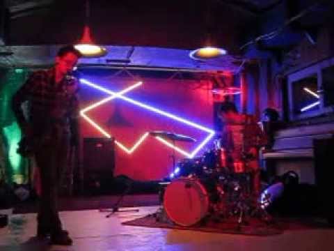 Joachim Badenhorst/Jakob Warmenbol duo live at Boot Tenace, Antwerp, 2013-09-01 [pt.2/2]