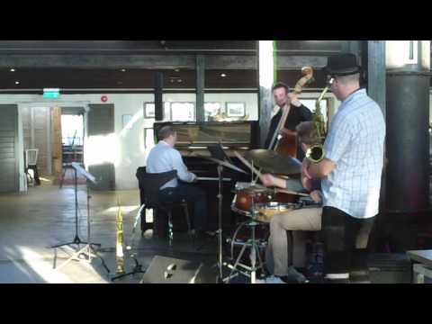 Beginners Blues -- Lars Jansson and Trulsson TRIO+