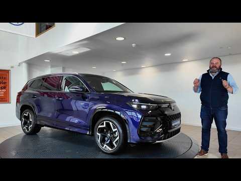 Volkswagen Tayron R-Line 75 DSG, Panoramic, 7 Seat - Image 2