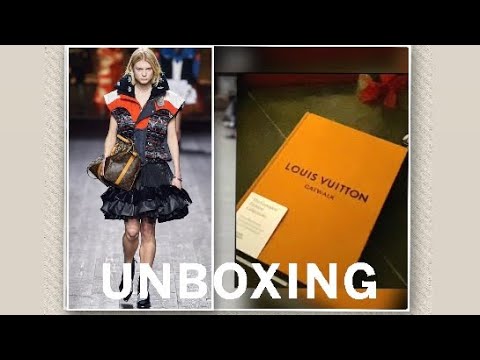 Unboxing : Louis Vuitton Catwalk Coffee Table Book #louisvuitton #coffeetablebook #lv
