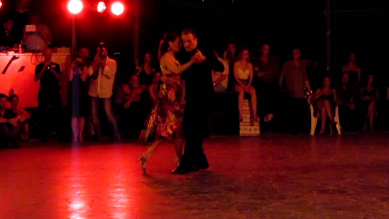 Riccardo Barrios Laura Melo CTF2012 4-4