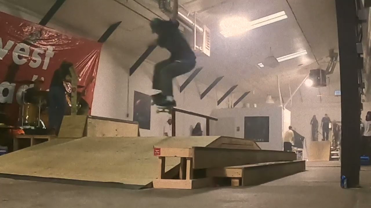 Eusheen and Explore Glass Gallery Best Trick Contest 2023