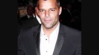Ricky Martin - Ella es .wmv