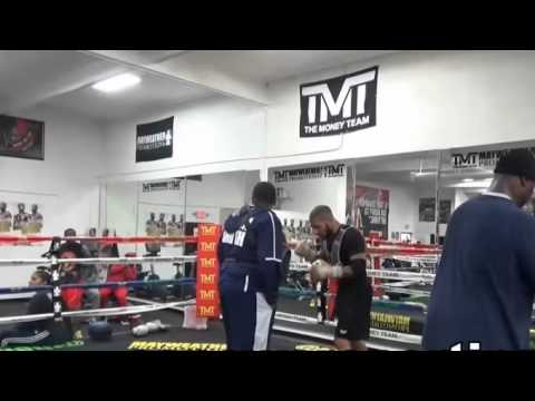 ashley theophane vs adrien broner in camp at mayweather boxing club