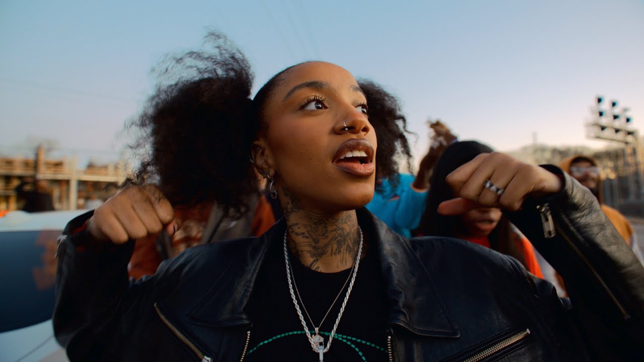 BKTHERULA - UH HUH (Official Music Video)