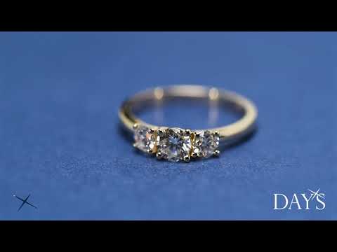 Diamond Three Stone Engagement Ring in 14kt Yellow Gold (1ct tw)