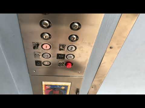 EPIC MOTOR! Montgomery Hydraulic Center Court Elevator @ The Citadel - Colorado Springs CO