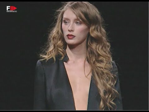 LEONARD Fall 2001 Paris - Fashion Channel