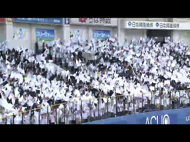 QVCマリン右翼席に人文字が… さて何と書いてあるでしょうか!? 2014/6/14 M-C