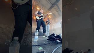 Karri koira - istun sun kyytiin (outro solo)