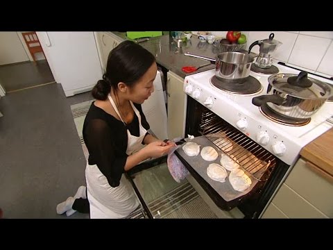 Hilda visar hur man bakar maränger - Halv åtta hos mig (TV4)
