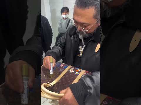 MEETING TAKASHI MURAKAMI AT A PRIVATE LOUIS VUITTON PARTY IN TOKYO JAPAN!