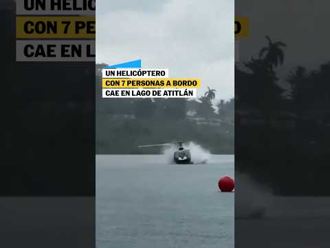 Un HELICÓPTERO con 7 personas a bordo cae en lago de Atitlán
