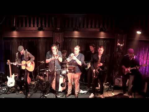 Jon Allen & The Luna King - Keep On Walk Live at The Bedford