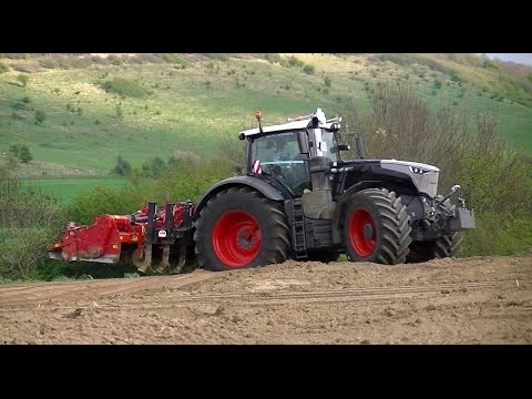 hqdefault Czarny Fendt 1050 Vario już w polu! (VIDEO)