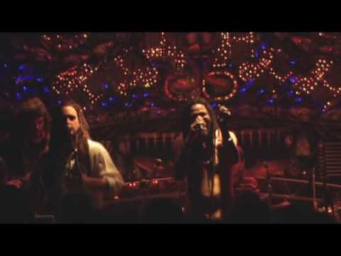 Riddimshot - Zion King Kalabash live in cross Jun 2009