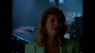 Reba McEntire - Does He Love You ft  Linda Davis Official Music Video ft  Linda Davis